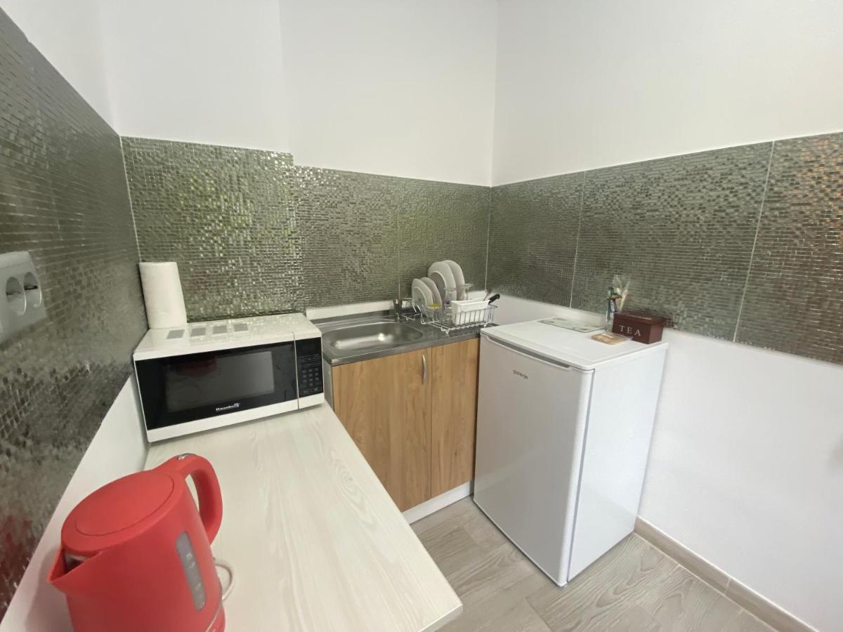 Appartement Piata Sudului Host à Bucarest Extérieur photo