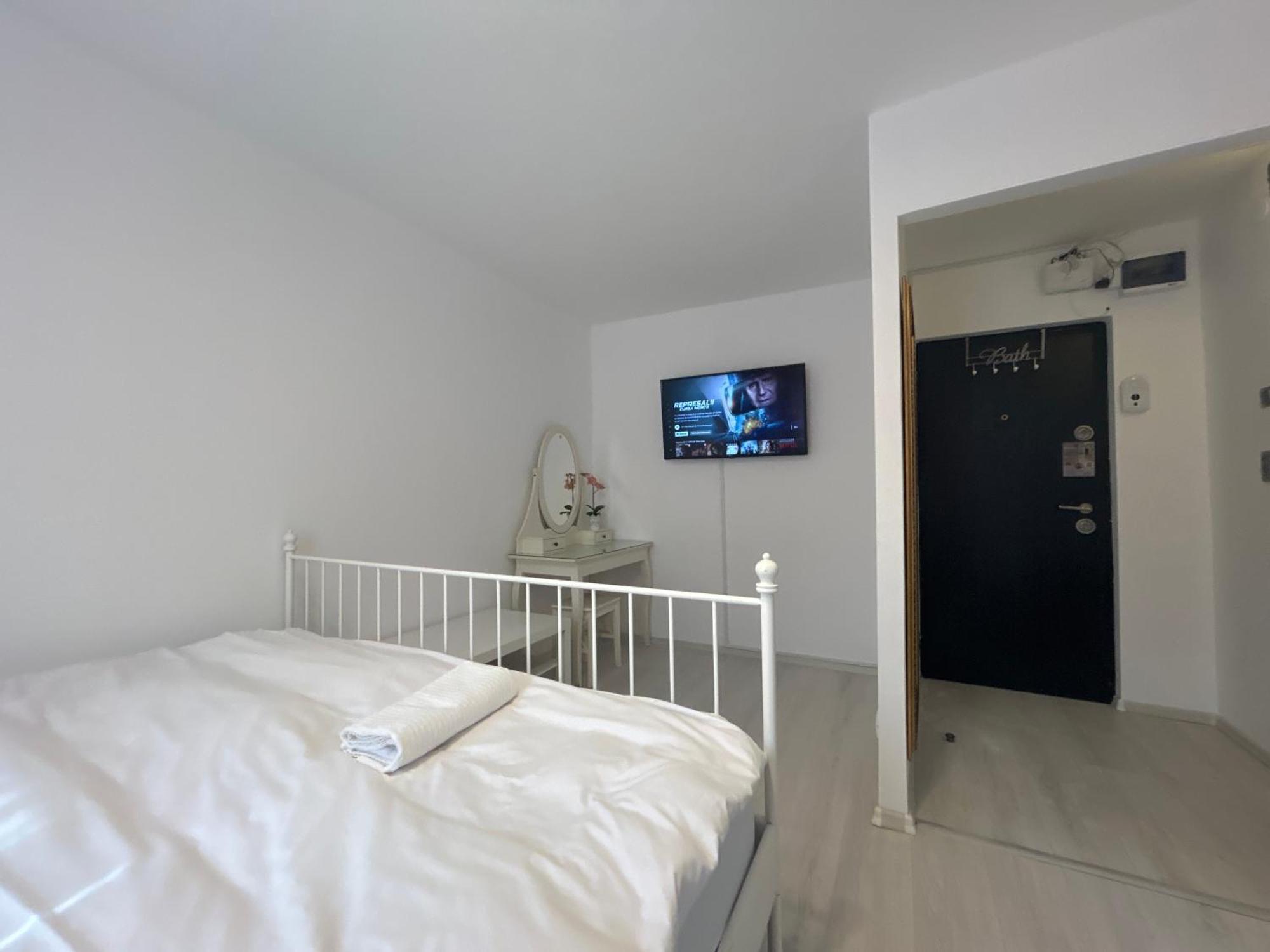 Appartement Piata Sudului Host à Bucarest Extérieur photo
